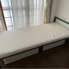 IKEAセミシングル ベッドフレーム