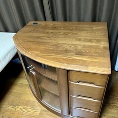 カリモク家具製4段引出し付きコーナー家具(TV台)