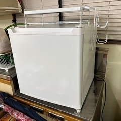【値下げしました】アイリスプラザ 冷蔵庫 46L 小型 家庭用