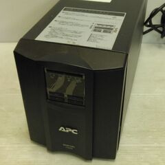 再入荷🌟停電対策に💻無停電電源装置 APC smart1000【...