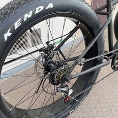 【受け取り予定者決定済み】ファットバイク