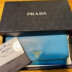 PRADA 長財布　箱あり