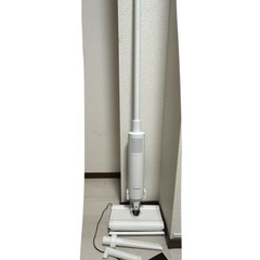 バリュミューダ　掃除機　ホワイト