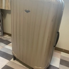 (決まりました)SAMSONITEのスーツケース