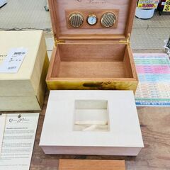 クエルボ・イ・ソブリノス 調湿ボックス