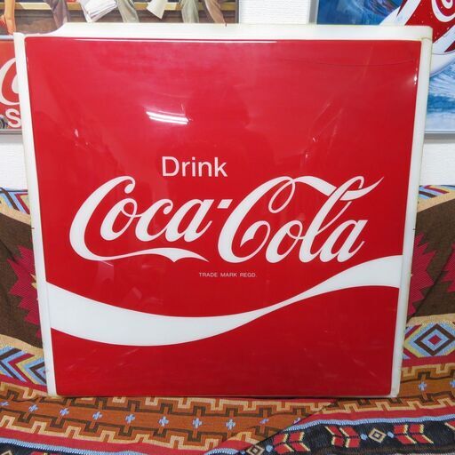 希少 コカ・コーラ 店舗の電飾看板についていたアクリル看板 アクリル部分のみ 74㎝×74㎝×4㎝