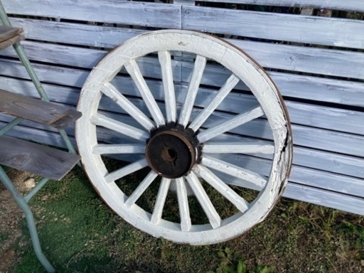 アンティーク　馬車の車輪②