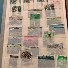 切手（国内４０枚、外国３０枚）　使用済