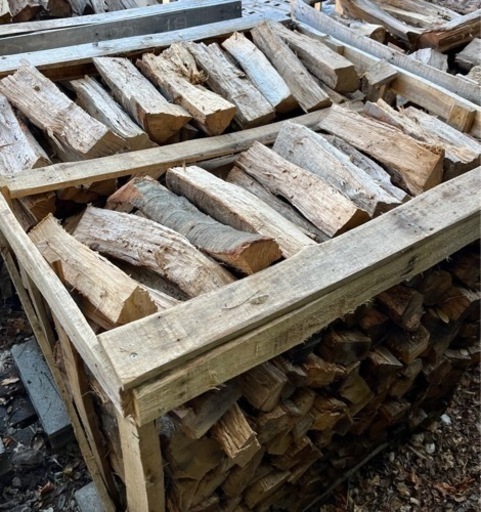 残りわずか】薪 広葉樹カシ100% 水分率14％ 1立米