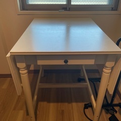 【IKEA】早いもの勝ち！横幅調整可能♪ダイニングテーブル♪