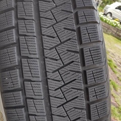 PIRELLI  225/60/17  スタッドレスタイヤ