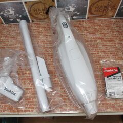 マキタ　makita　CK1013　コンボキット　未使用品　充電式クリーナー+充電式ブロワ　バッテリ10.8V/充電器付き　【ハンズクラフト宜野湾店】