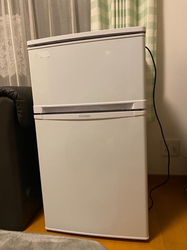 一人暮らしにも！家庭用ノンフロン冷蔵庫冷凍庫シンプル