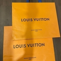 LV Louis Vuitton ルイヴィトン　紙袋　ショッパー ２枚