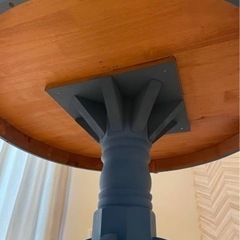 早く売りたいです！！ダイニングテーブル　雑貨テーブル円卓　欧米　アンティーク