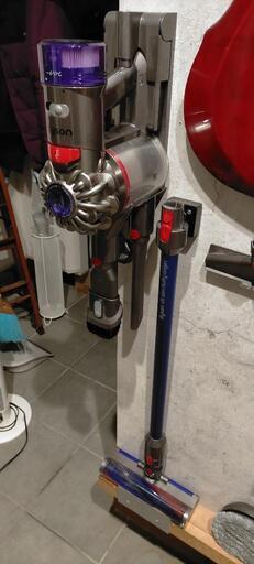 値下げdyson v8 slim fluffy + 回転モップアタッチメント