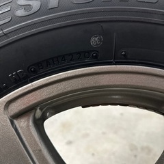 ご購入ありがとうございます！今ならまだ間に合う！2週間限定値下げ！ホイール付きスタッドレス