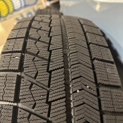 ご購入ありがとうございます！今ならまだ間に合う！2週間限定値下げ！ホイール付きスタッドレス