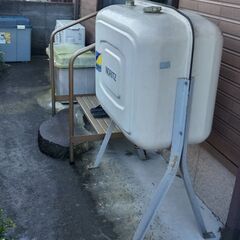 灯油ボイラーの灯油タンク