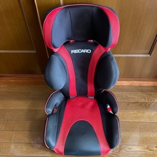 チャイルドシート　RECARO
