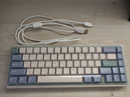 Varmilo(アミロ) 67 Minilo Eucalyptus ANSI Hot-Swap Mechanical Keyboard