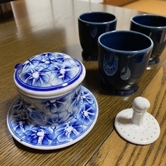 茶器と湯呑み揃い　中国茶や韓国茶用