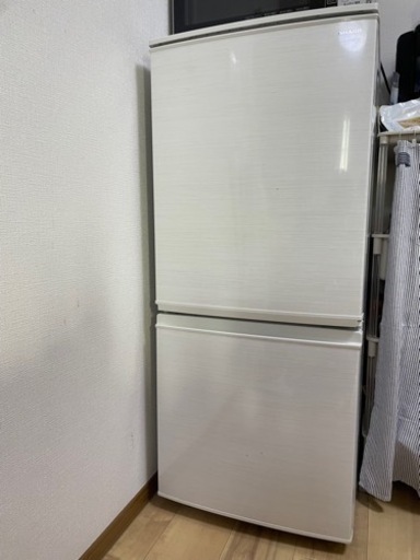 シャープ(SHARP)冷蔵庫　SJ-D14D-W 2018