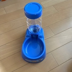 ペティオ (Petio) PETIOディッシュ 給水器付き ブル...