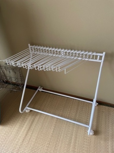 ズボンハンガー　生活雑貨 洗濯用品 物干し竿、ロープ