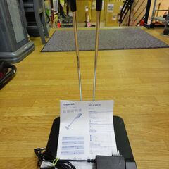 東芝 トルネオV 2021年製 コードレススティッククリーナー VC-CLX50 レッド スタンド付き サイクロン掃除機 TOSHIBA 西岡店