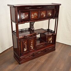 【ヤ取終了11/27】≪yt984ジ≫ 螺鈿細工 飾り棚 透かし彫り 4尺幅 花鳥 違い棚/茶棚 茶箪笥/和箪笥/時代箪笥/民芸/和家具/茶室/和風 51118-05