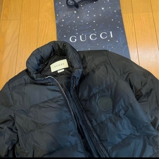 GUCCIダウン