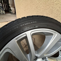 スバル レヴォーグ18インチ純正ホイール&ダンロップスタッドレスタイヤ　小傷あり　手渡しのみ