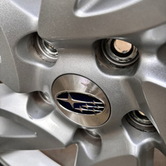 スバル レヴォーグ18インチ純正ホイール&ダンロップスタッドレスタイヤ　小傷あり　手渡しのみ