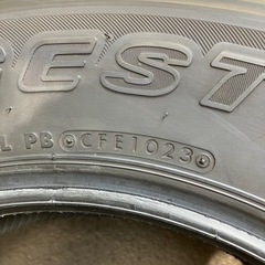 ジムニー16インチタイヤ　２本