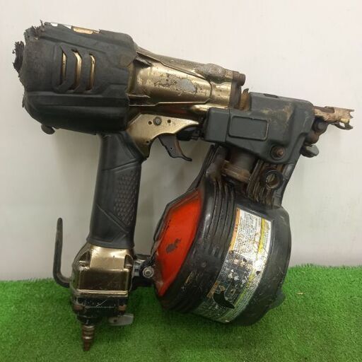 ハイコーキ Hikoki 型番不明 65mm高圧釘打ち機【野田愛宕店】【店頭取引限定】【中古】管理番号：ITF623Z6R600 ハイコーキ Hikoki 型番不明 65mm高圧釘打ち機【野田愛宕店】【店頭