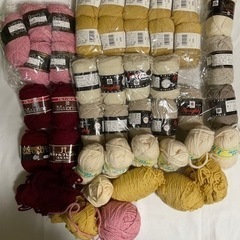 〈お取り引済み〉編み物用品、未使用毛糸ほか＆棒針多数