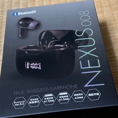Bluetooth対応イヤホン1月中だけ1500円