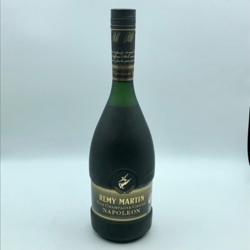 m1120506 REMY MARTIN レミーマルタン ブランデー コニャック ナポレオン 未開栓　洋酒 古酒 中古品