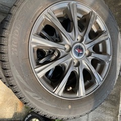 スノータイヤブリザックVRX