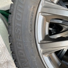 スノータイヤブリザックVRX