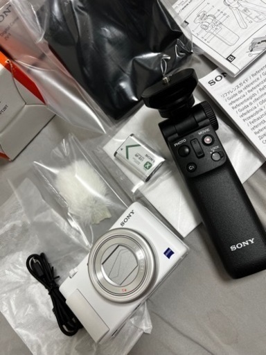 【未使用品】SONY VLOGCAM ZV-1 白