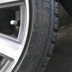 ホイールタイヤ 215/45R17

4本セット 中古