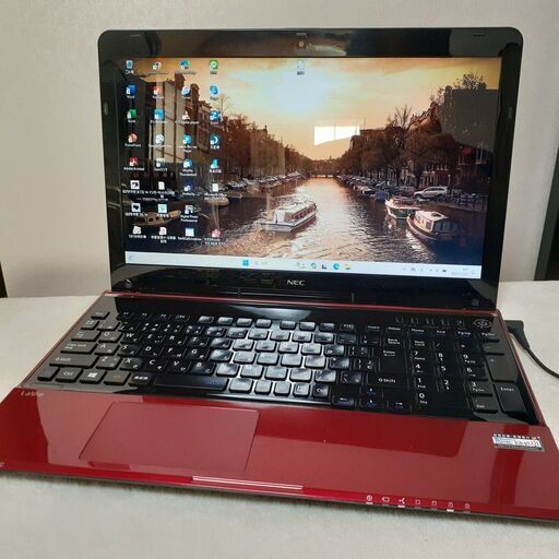 【取引中です】NEC　LaVie　ハイブリッドドライブ（SSD＋HDD）　15インチ　i5　8GB　Office2021　カメラ　Wi-Fi　Bluetooth  ブルーレイ　テンキー　Windows11　②