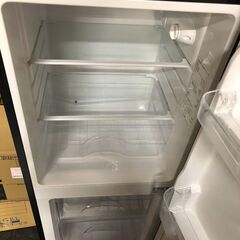 ☆中古￥11,800！YAMAZEN 106㍑2ドア冷蔵庫 家電 YFR-D111(B)型 幅48