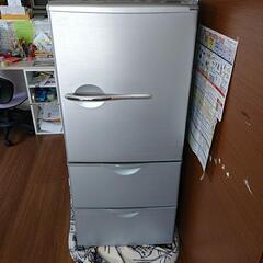 AQUA ノンフロン冷蔵庫　2012年製です。