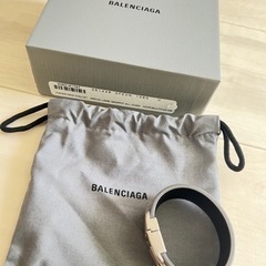 BALENCIAGA バングル