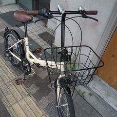 [maruishi] ROXY(ロキシー)20吋折り畳み自転車 外装6段/アイボリー