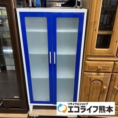 両開き　スチール製キャビネット