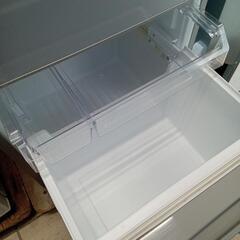 ★【アクア】2ドア冷蔵庫　157L 2016年製(AQR-16E)【3ヶ月保証付き★送料に設置込み】💳自社配送時🌟代引き可💳※現金、クレジット、スマホ決済対応※